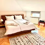Apartment Dina